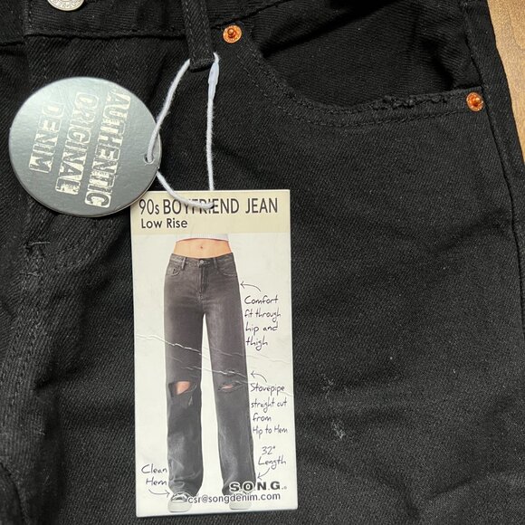 S.O.N.G. Women's 90s Boyfriend Low Rise Distressed Black Demin Jean, Size 5/27 - Picture 3 of 12